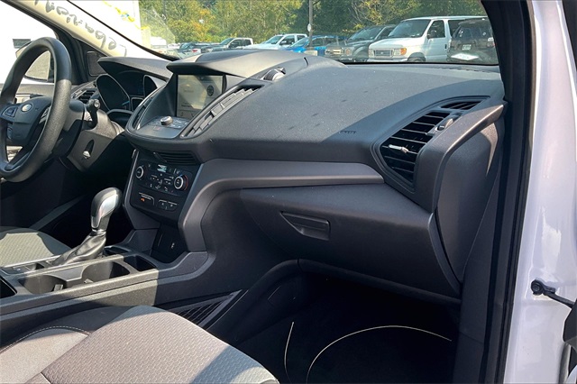 2019 Ford Escape SE - Photo 17