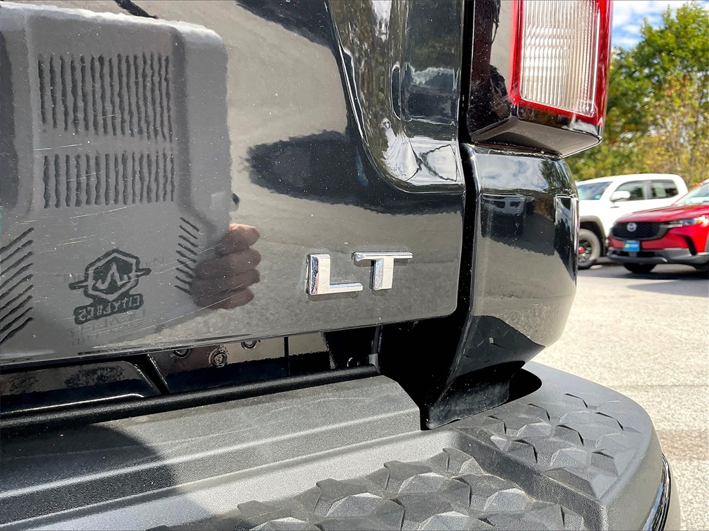 2023 Chevrolet Colorado LT - Photo 27