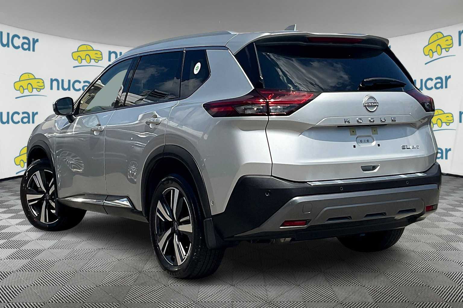 2023 Nissan Rogue SL - Photo 4