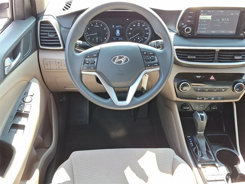 2020 Hyundai Tucson SE - Photo 12