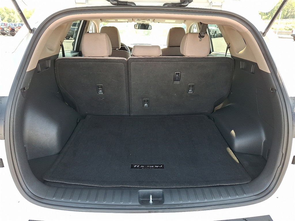 2020 Hyundai Tucson SE - Photo 28