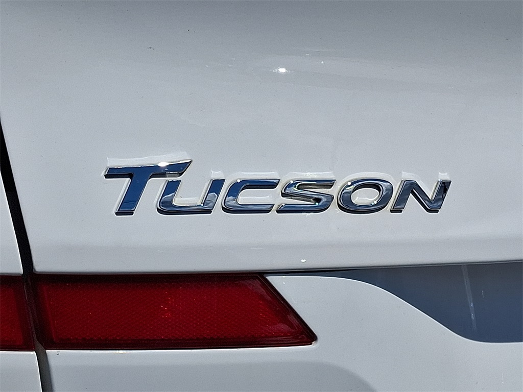 2020 Hyundai Tucson SE - Photo 10