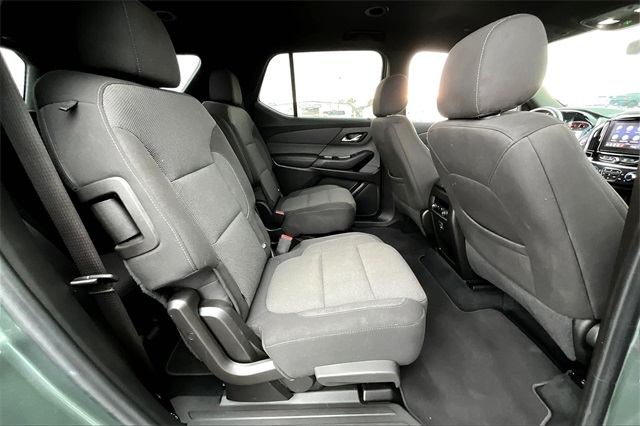2022 Chevrolet Traverse LT - Photo 15