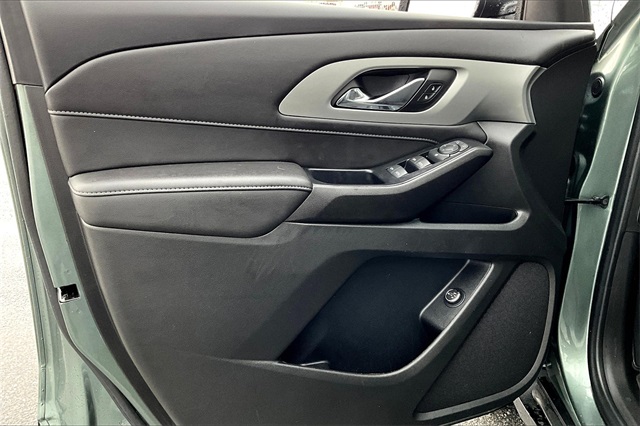 2022 Chevrolet Traverse LT - Photo 9