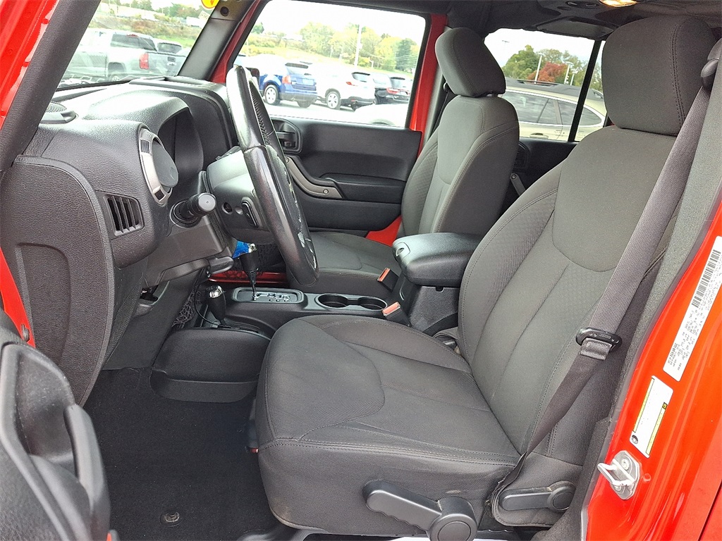 2017 Jeep Wrangler Unlimited Sport - Photo 15