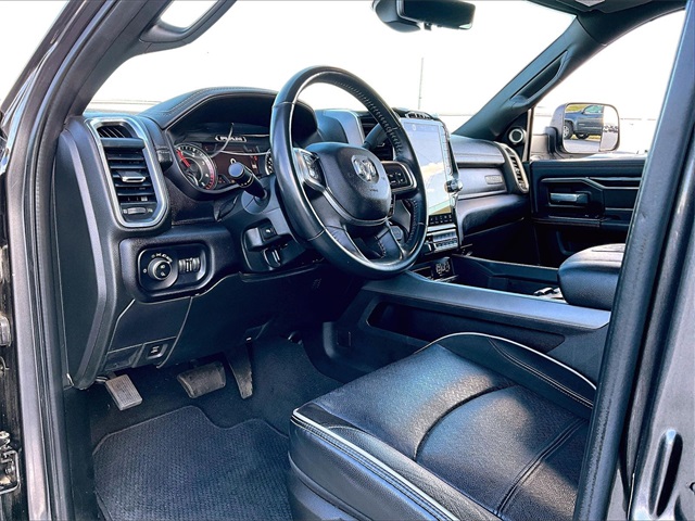 2022 Ram 3500 Laramie - Photo 8