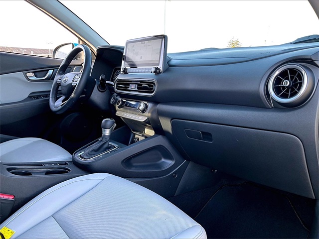 2022 Hyundai Kona Limited - Photo 13