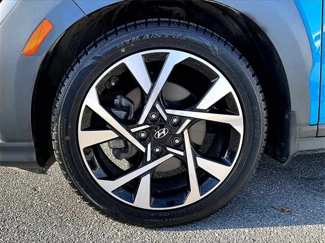 2022 Hyundai Kona Limited - Photo 7