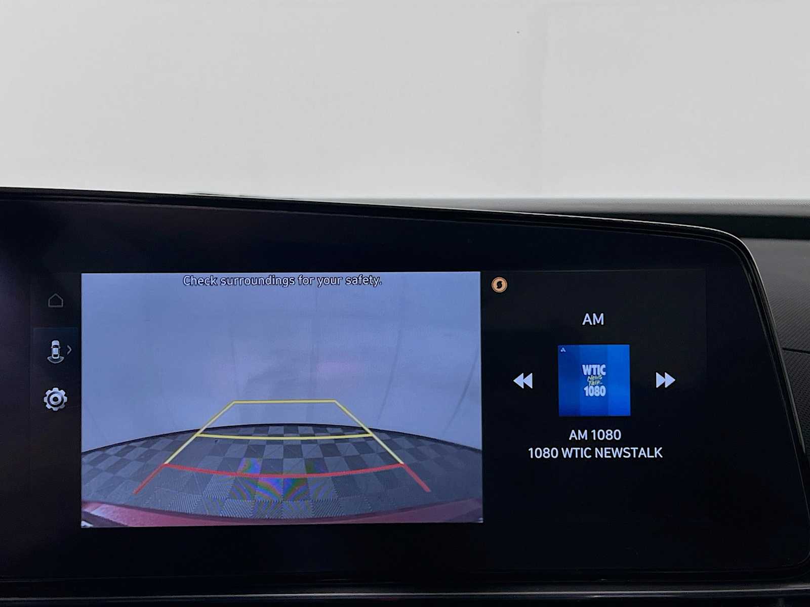 2024 Hyundai Elantra SEL - Photo 14