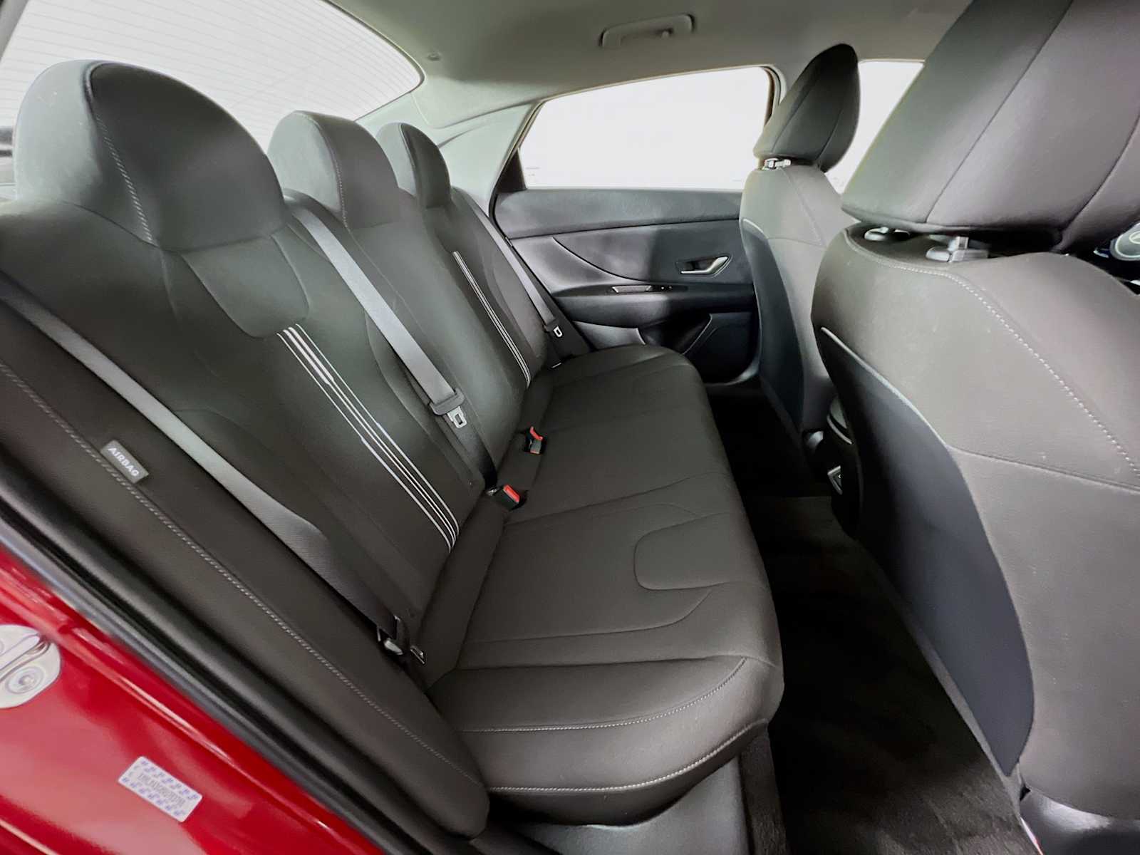 2024 Hyundai Elantra SEL - Photo 27