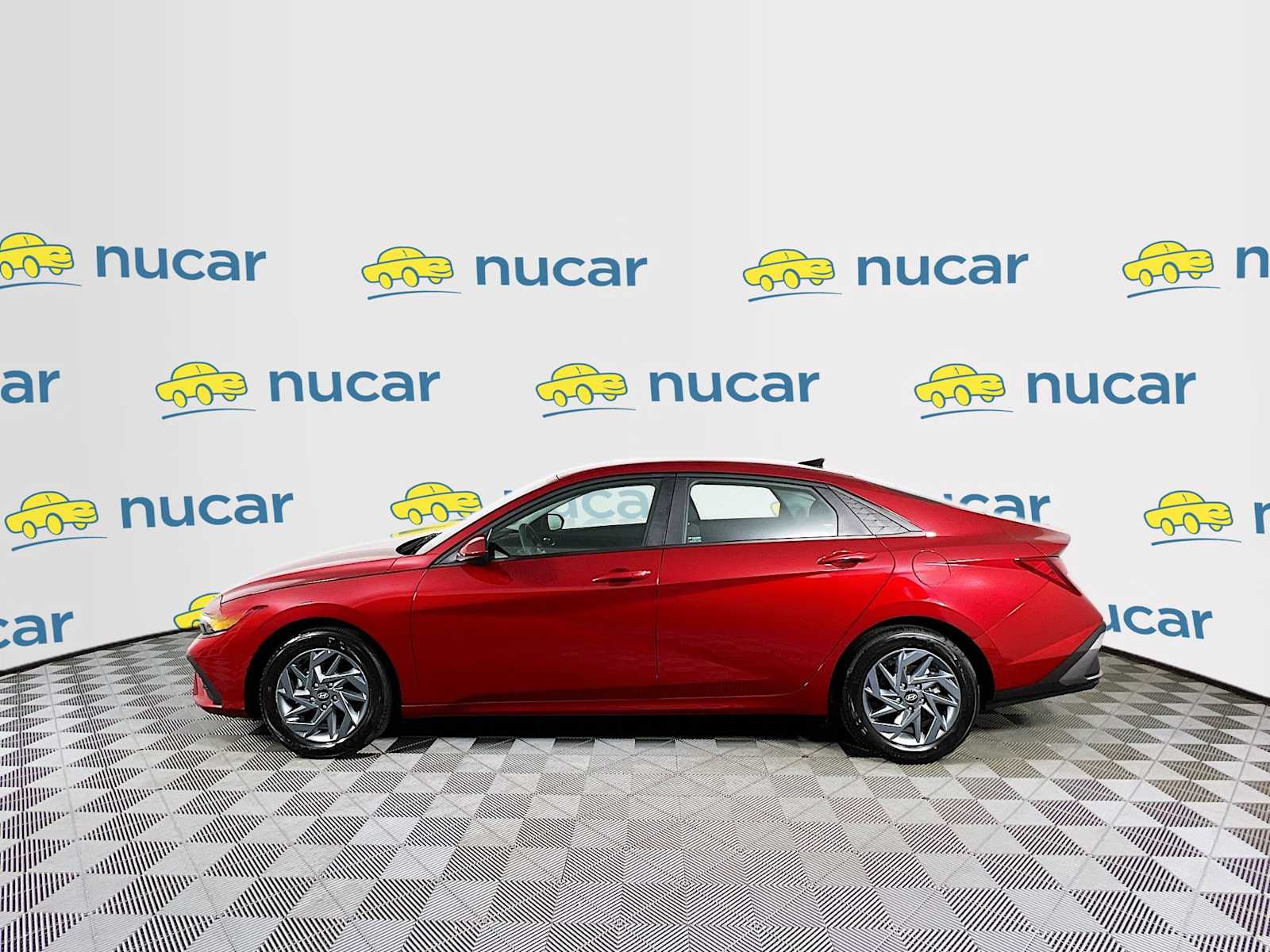 2024 Hyundai Elantra SEL - Photo 4