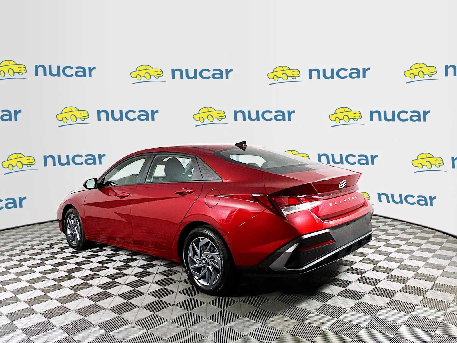 2024 Hyundai Elantra SEL - Photo 5