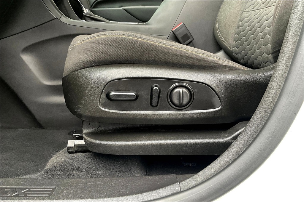 2021 Chevrolet Equinox LT - Photo 27
