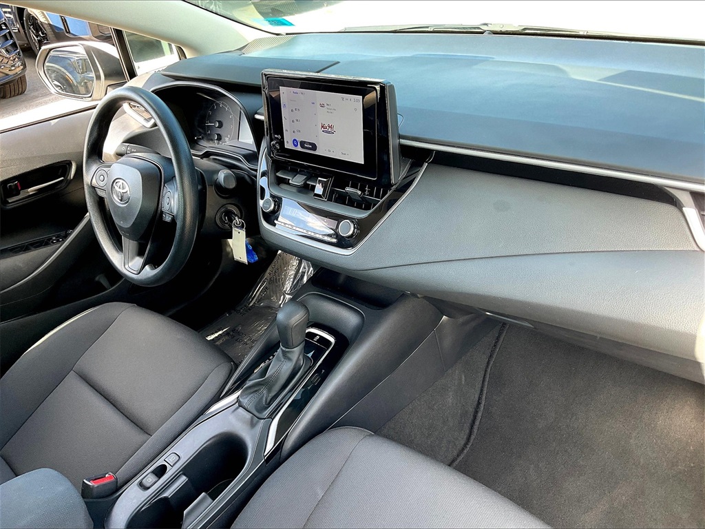 2024 Toyota Corolla LE - Photo 13