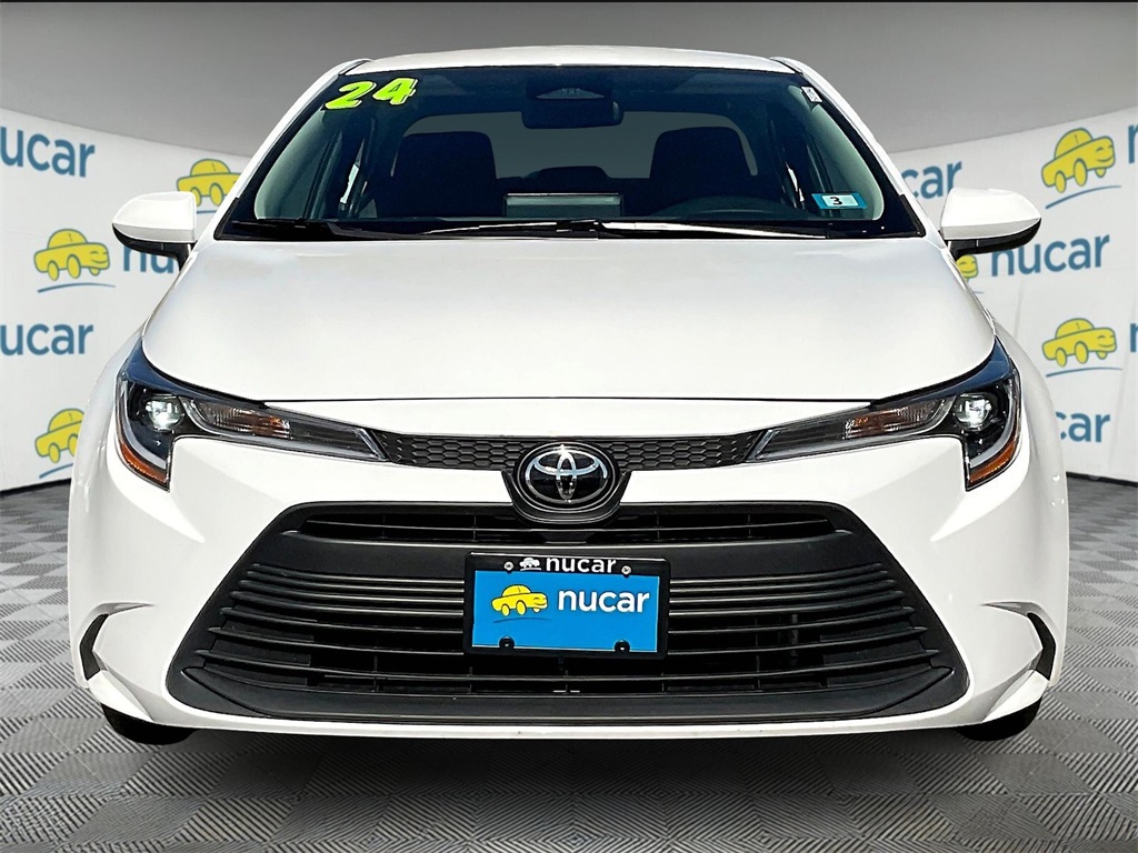2024 Toyota Corolla LE - Photo 2