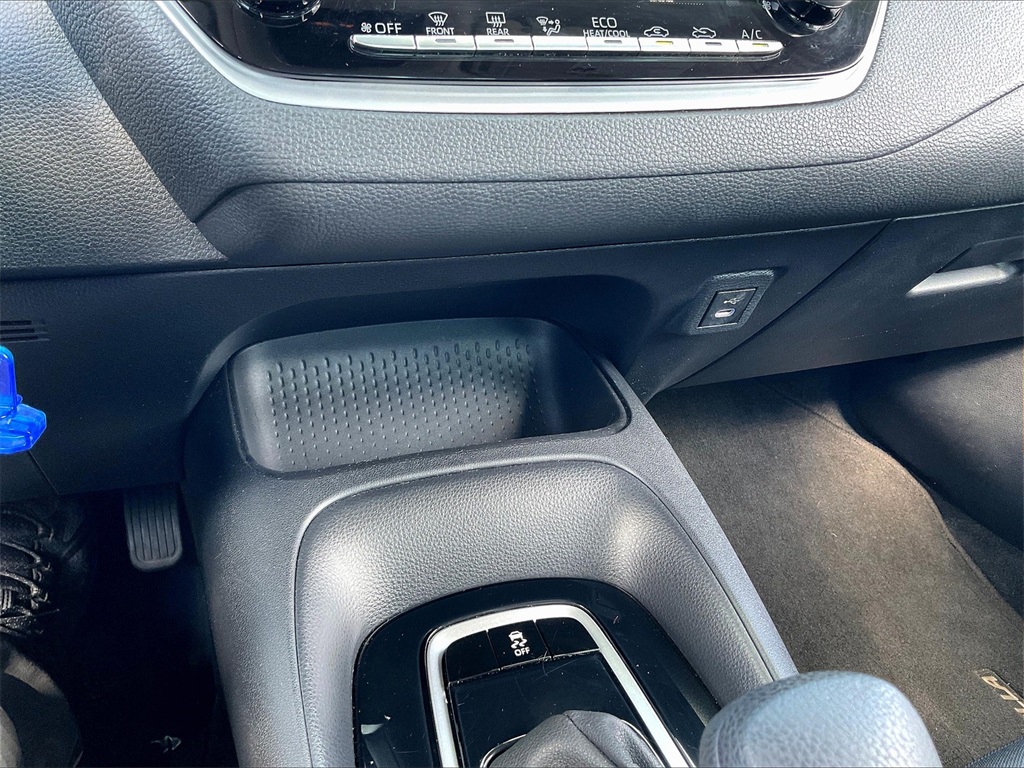 2024 Toyota Corolla LE - Photo 24