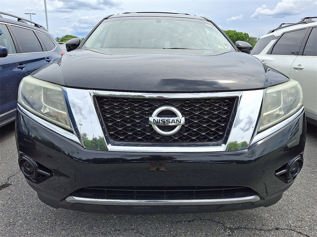 2013 Nissan Pathfinder SV - Photo 2