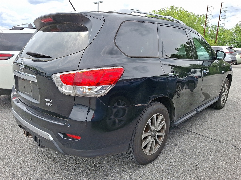 2013 Nissan Pathfinder SV - Photo 6