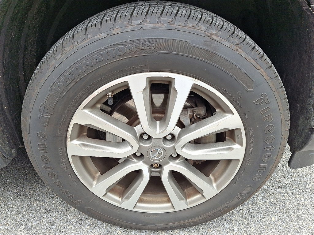 2013 Nissan Pathfinder SV - Photo 7