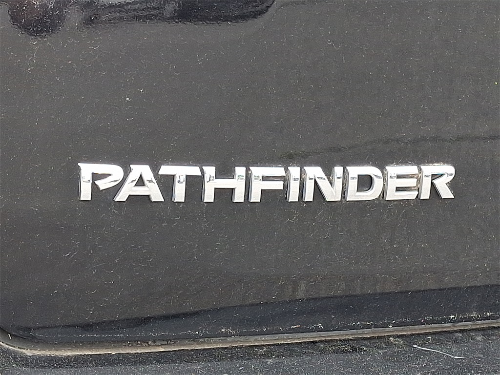 2013 Nissan Pathfinder SV - Photo 9