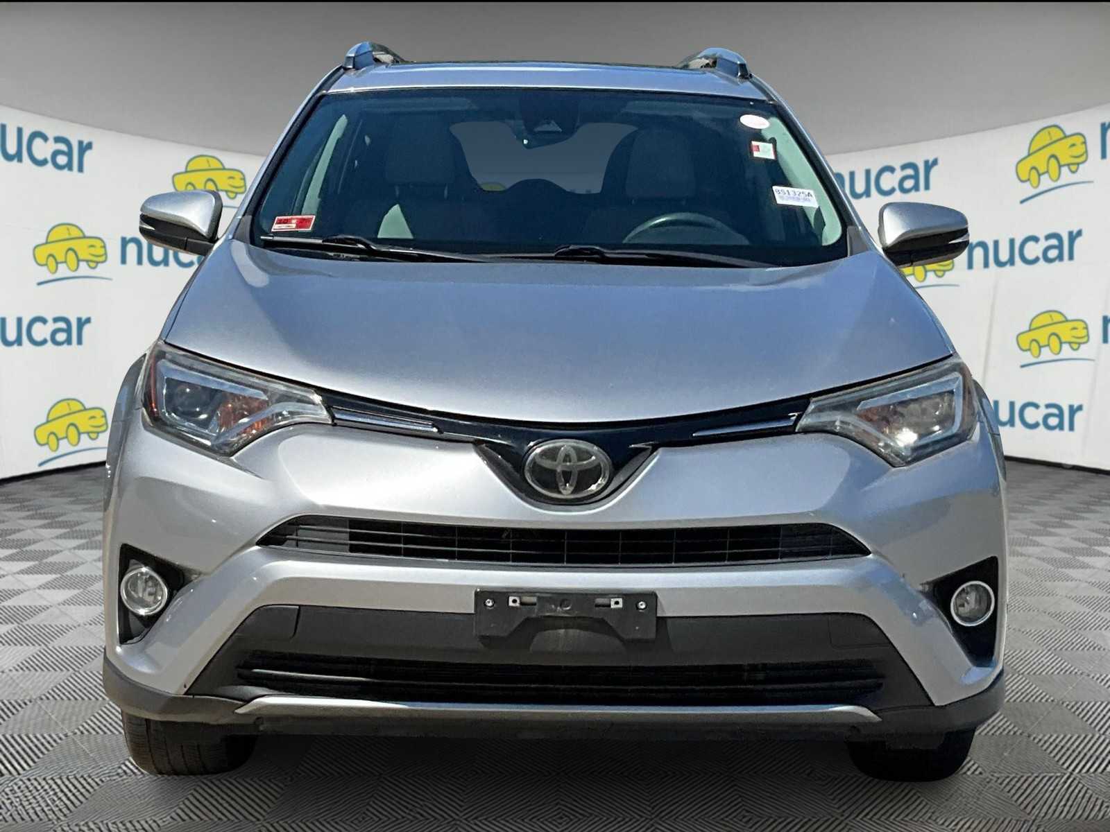 2018 Toyota RAV4 Limited - Photo 2