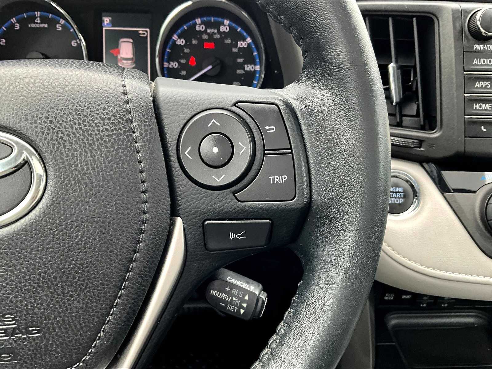 2018 Toyota RAV4 Limited - Photo 24