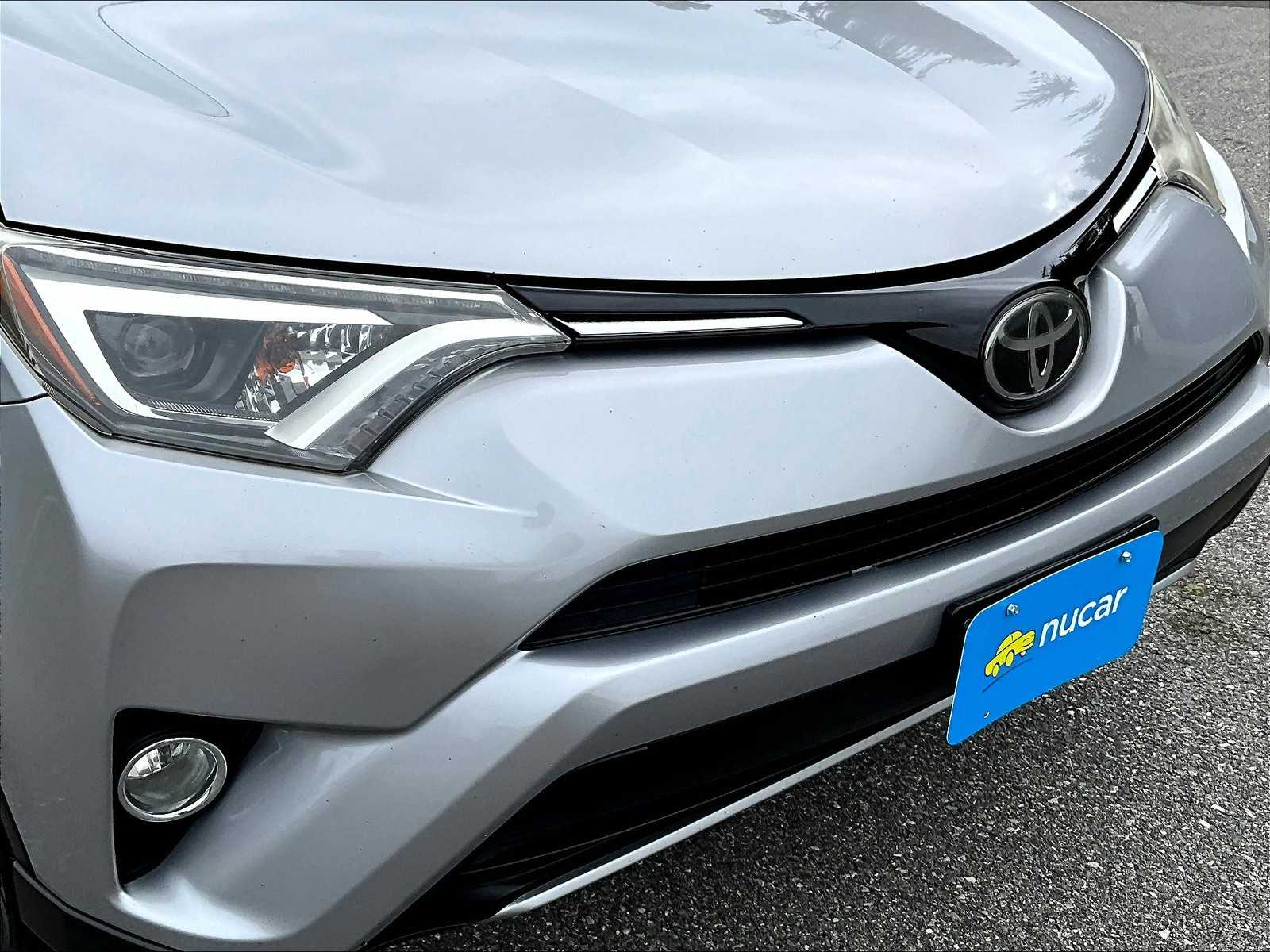 2018 Toyota RAV4 Limited - Photo 31