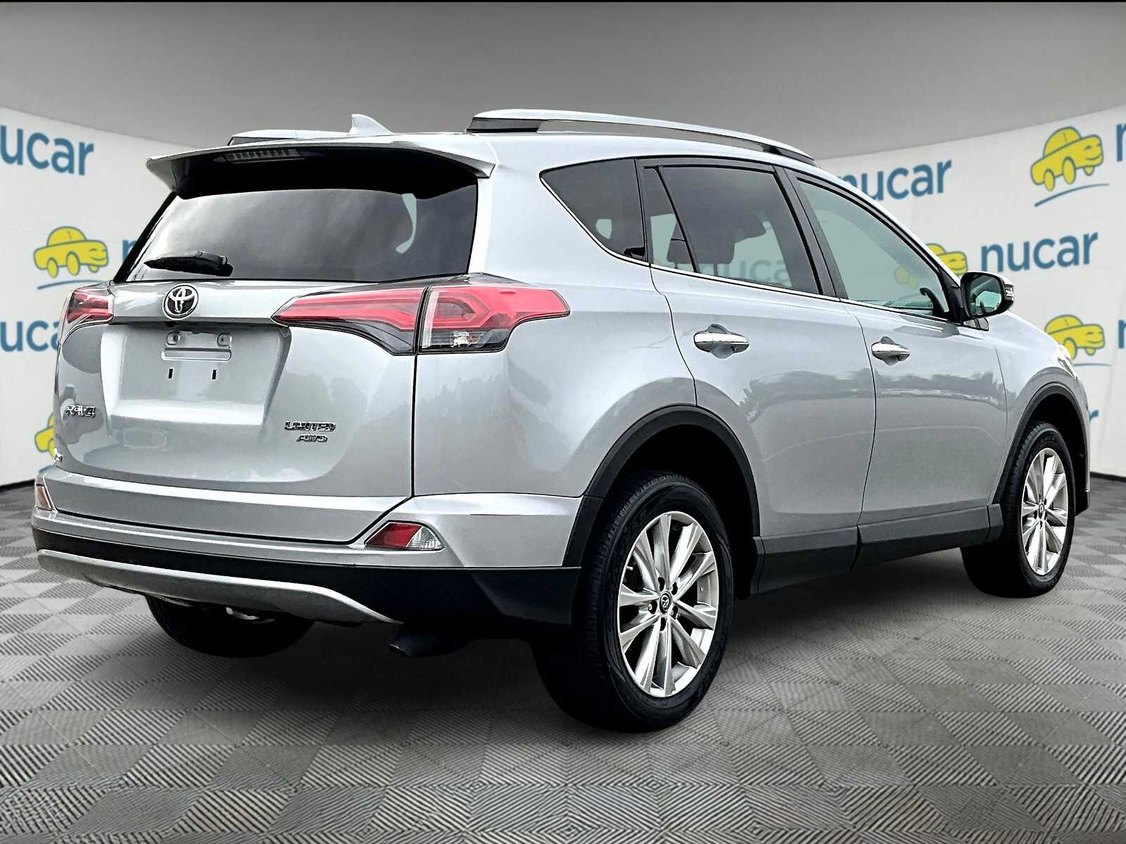 2018 Toyota RAV4 Limited - Photo 6