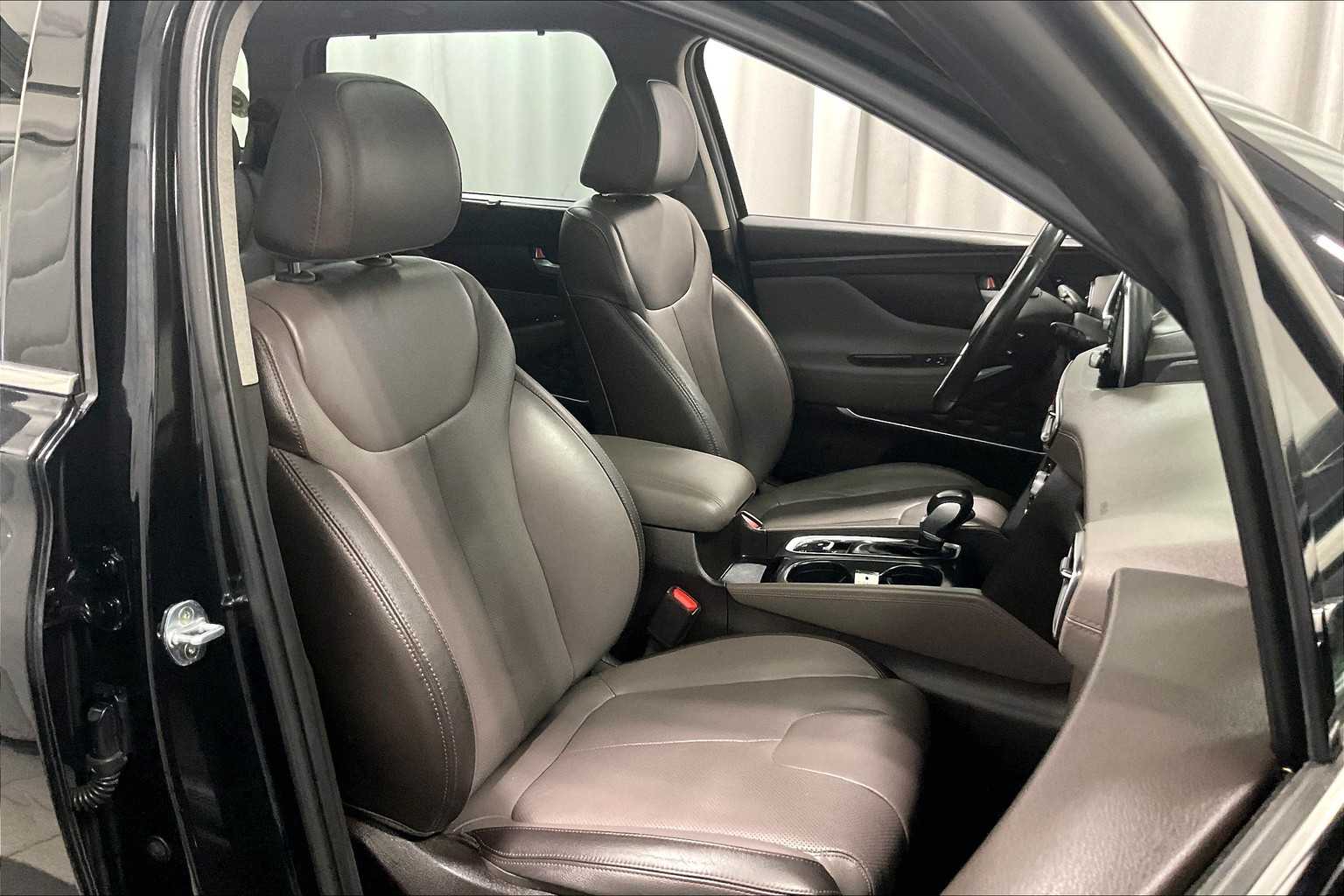 2019 Hyundai Santa Fe Ultimate - Photo 11