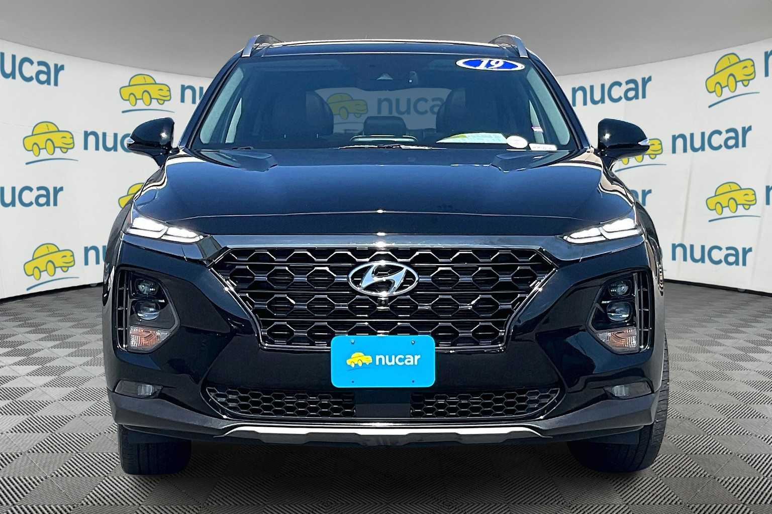 2019 Hyundai Santa Fe Ultimate - Photo 2