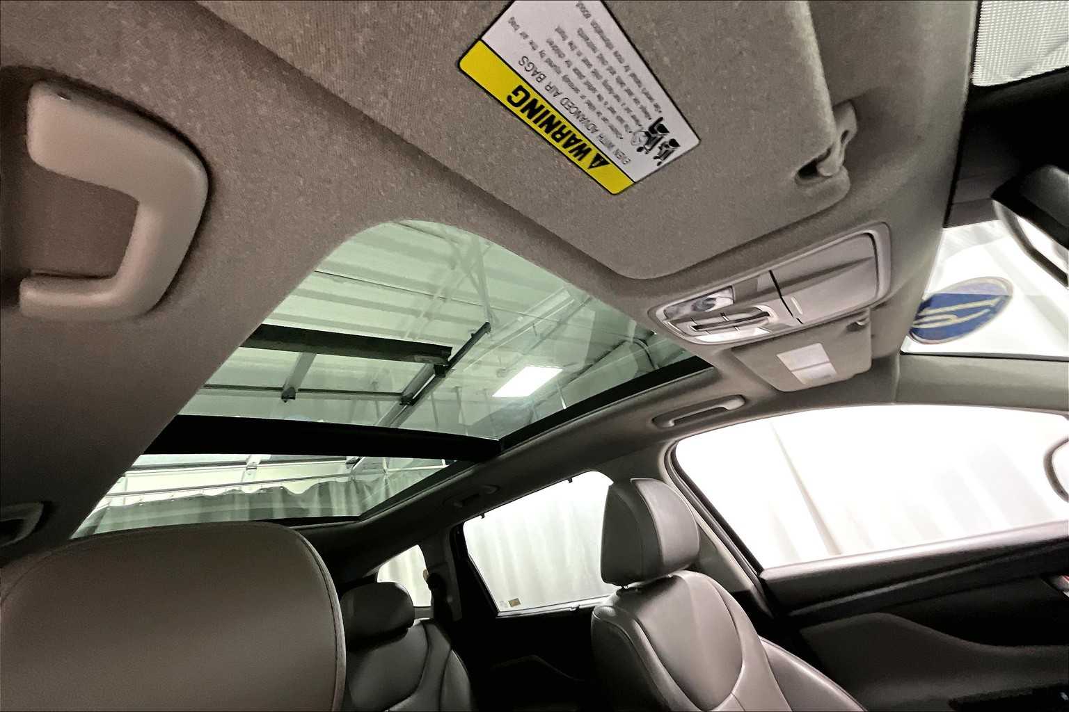 2019 Hyundai Santa Fe Ultimate - Photo 22