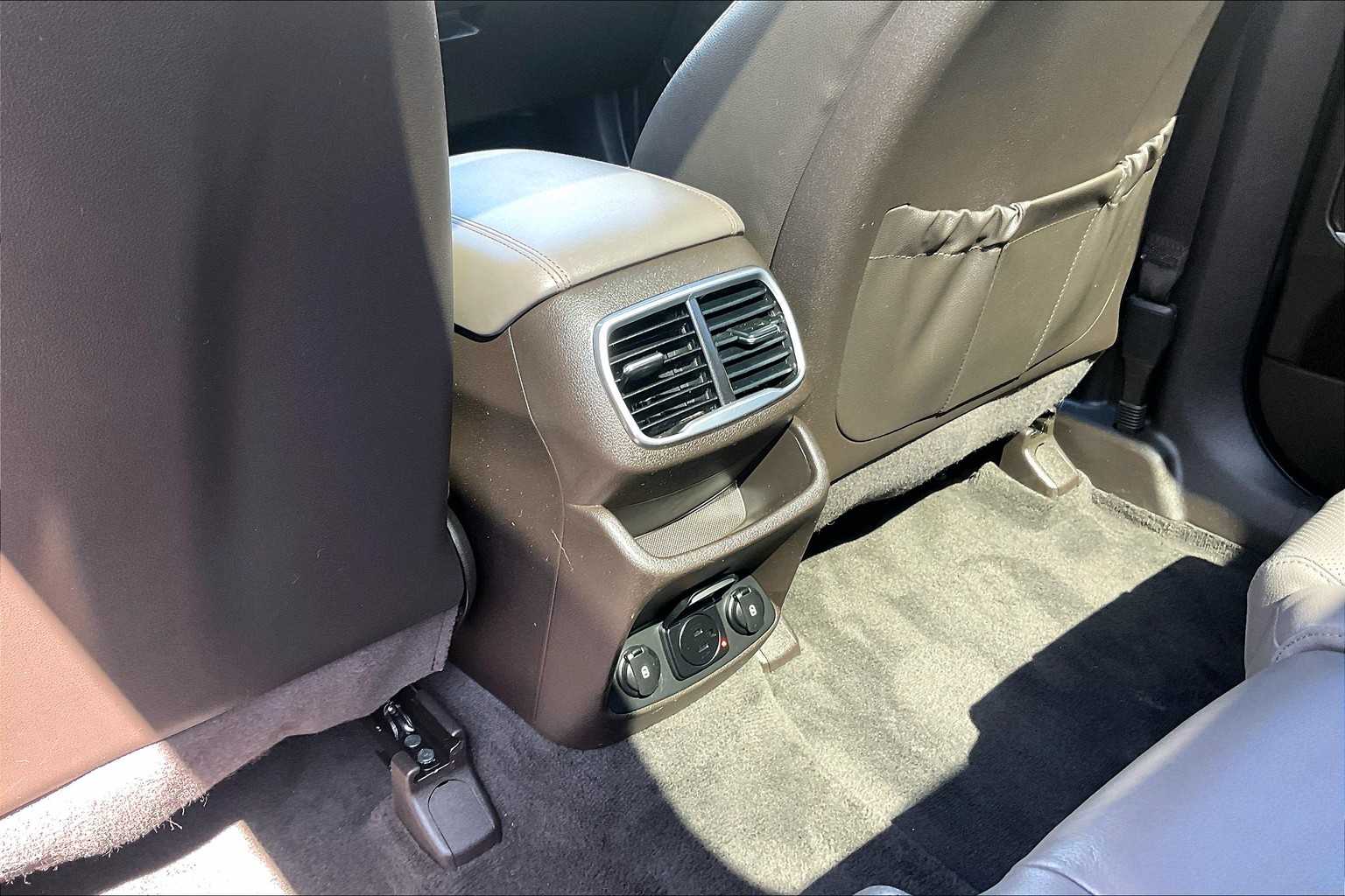 2019 Hyundai Santa Fe Ultimate - Photo 28