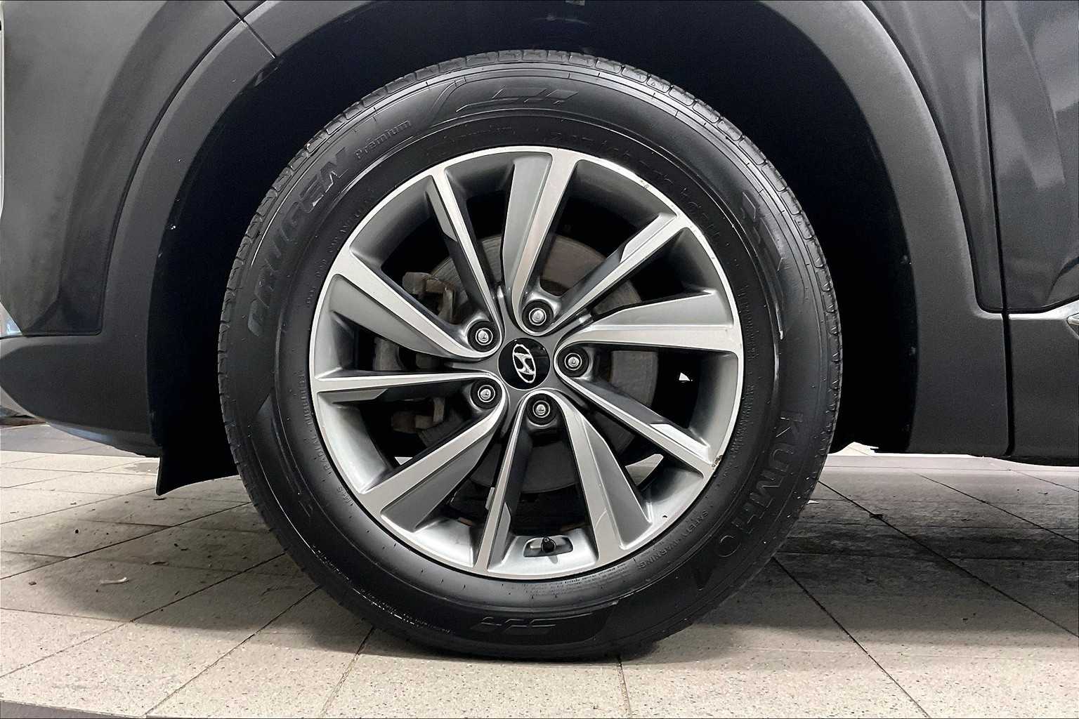 2019 Hyundai Santa Fe Ultimate - Photo 7