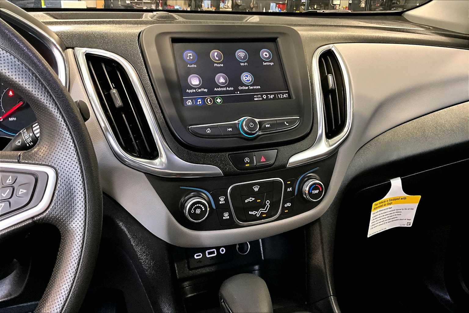 2022 Chevrolet Equinox LS - Photo 19