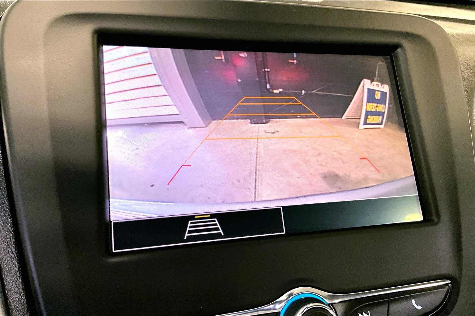 2022 Chevrolet Equinox LS - Photo 20