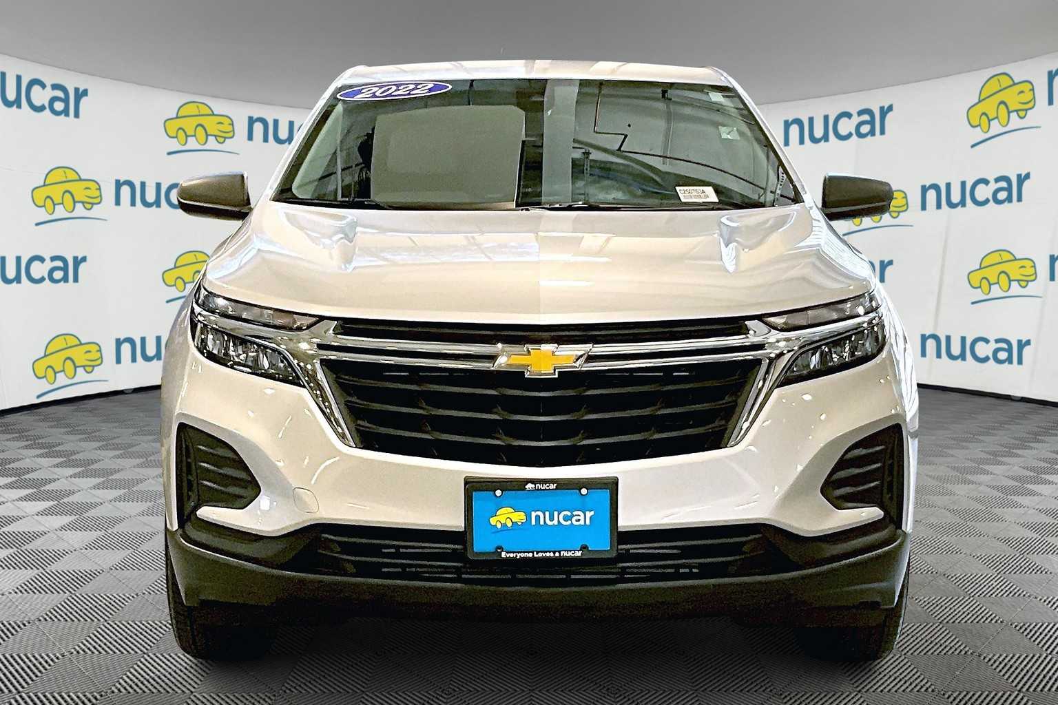 2022 Chevrolet Equinox LS - Photo 2