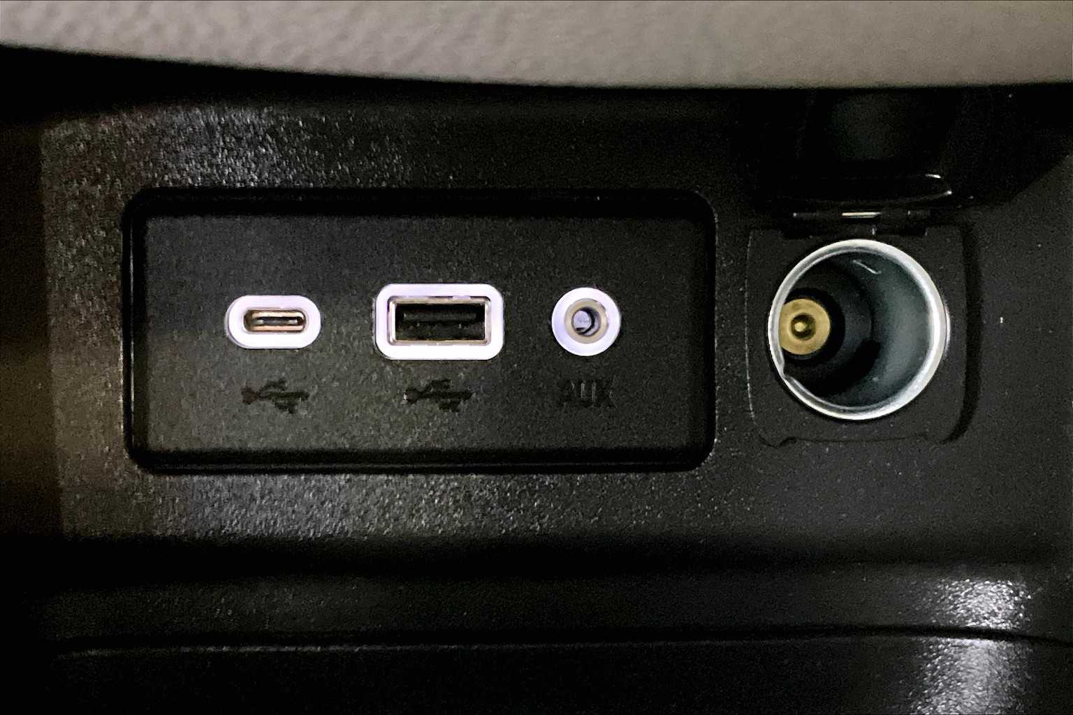 2022 Chevrolet Equinox LS - Photo 27