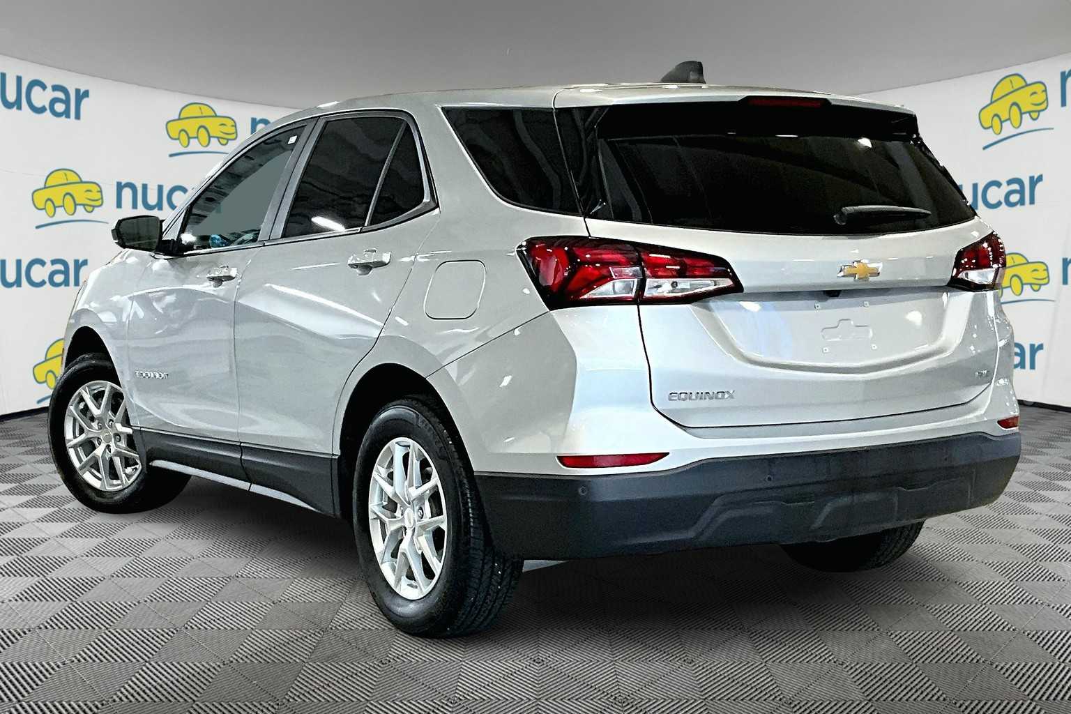 2022 Chevrolet Equinox LS - Photo 4