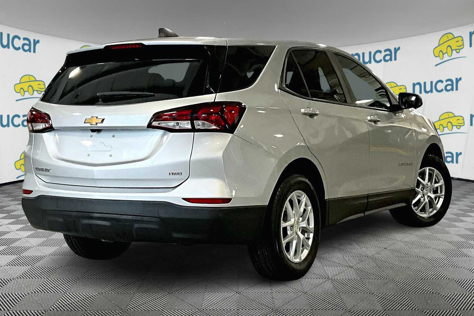 2022 Chevrolet Equinox LS - Photo 6