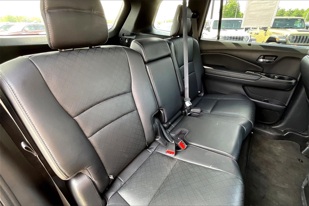 2021 Honda Passport EX-L - Photo 15
