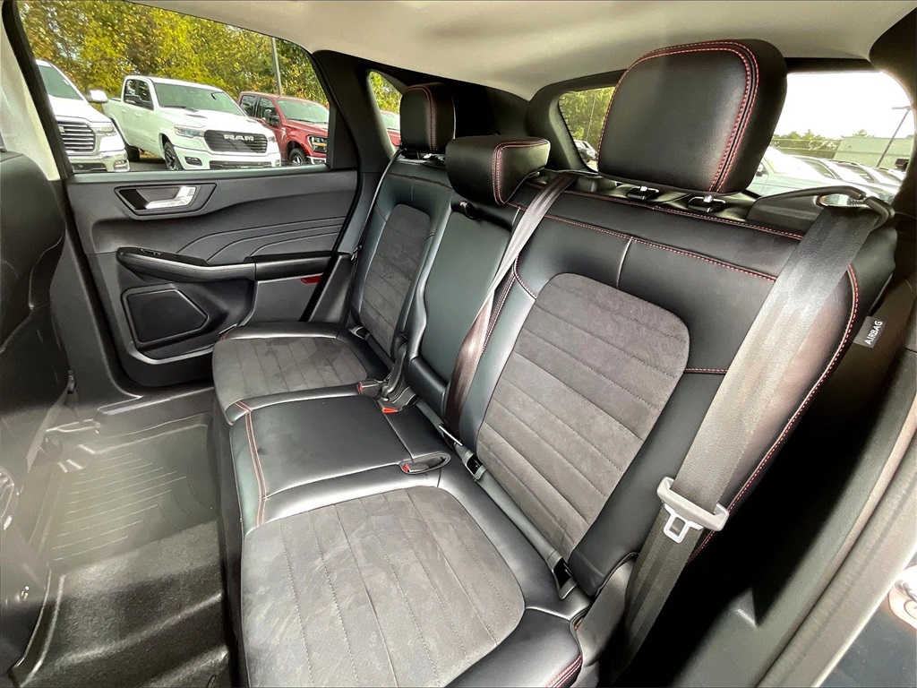 2022 Ford Escape SEL - Photo 14