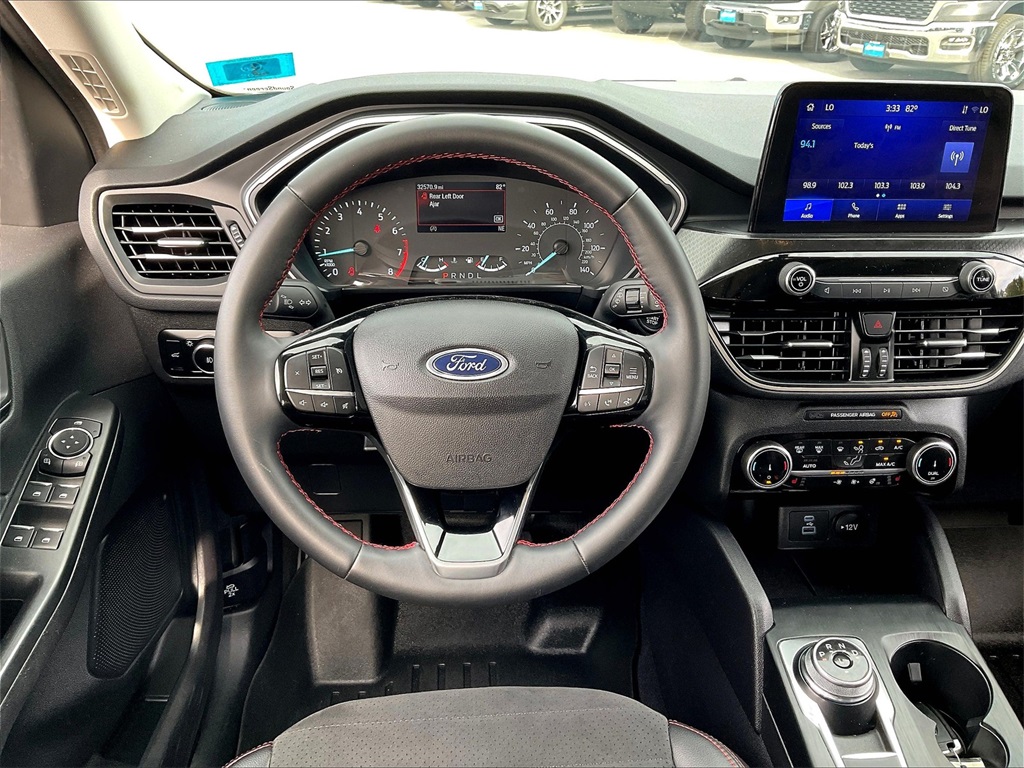 2022 Ford Escape SEL - Photo 16