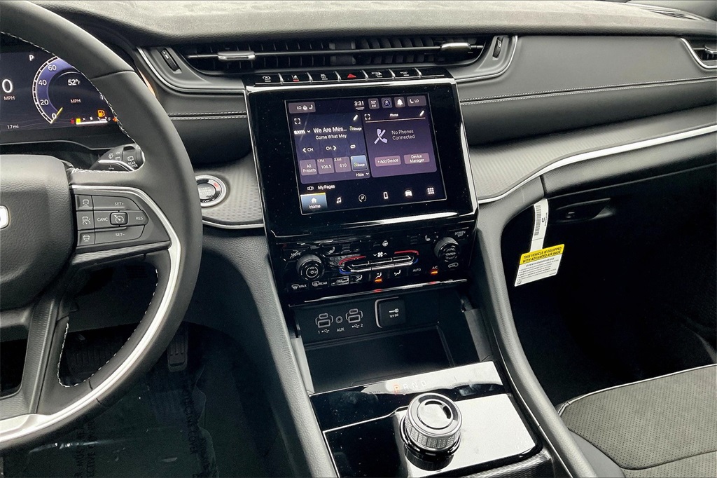 2025 Jeep Grand Cherokee Altitude X - Photo 13