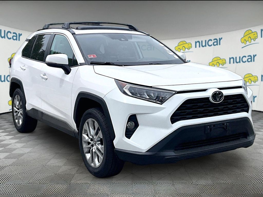 2020 Toyota RAV4 XLE Premium