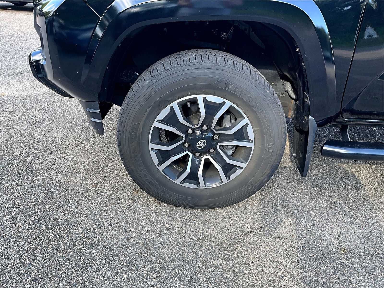 2022 Toyota Tacoma TRD Sport - Photo 4