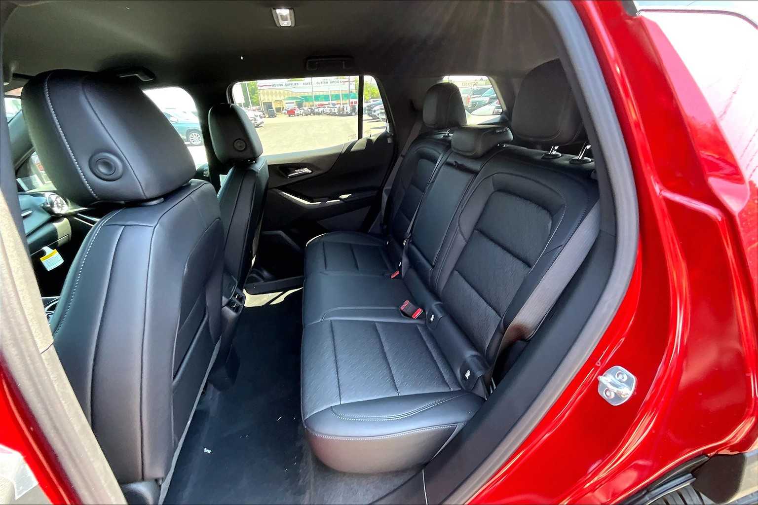 2026 Chevrolet Equinox AWD LT - Photo 15