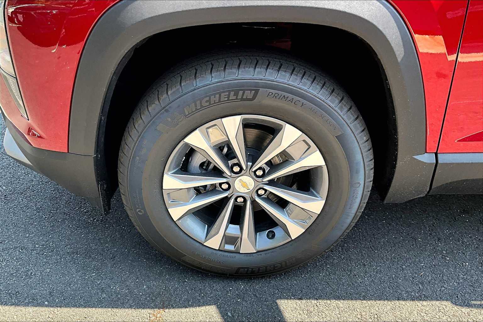 2026 Chevrolet Equinox AWD LT - Photo 8