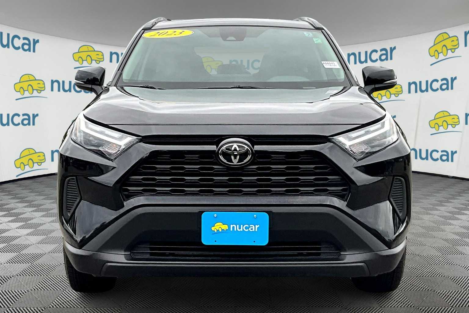 2023 Toyota RAV4 XLE - Photo 2