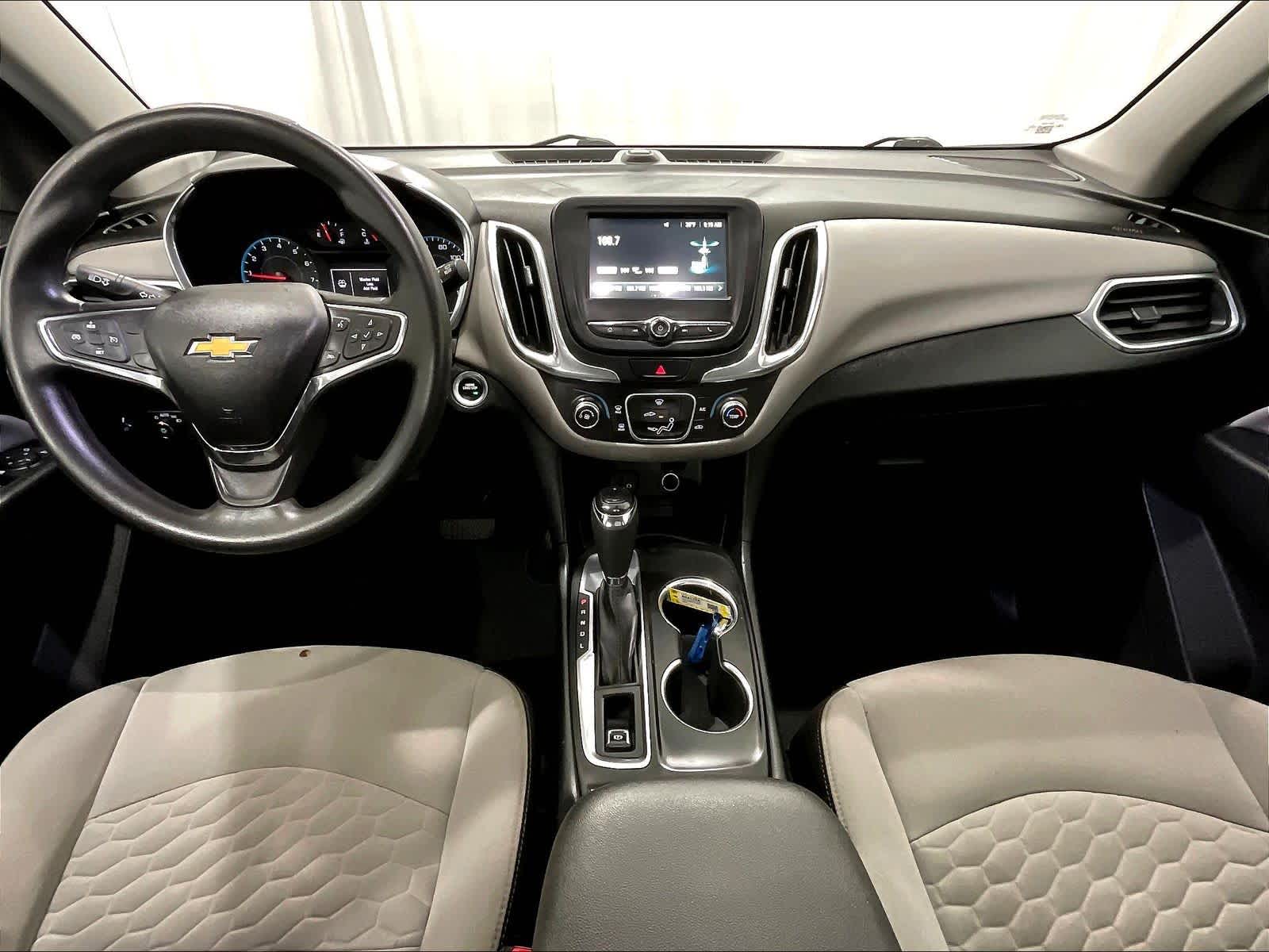 2018 Chevrolet Equinox LS - Photo 21
