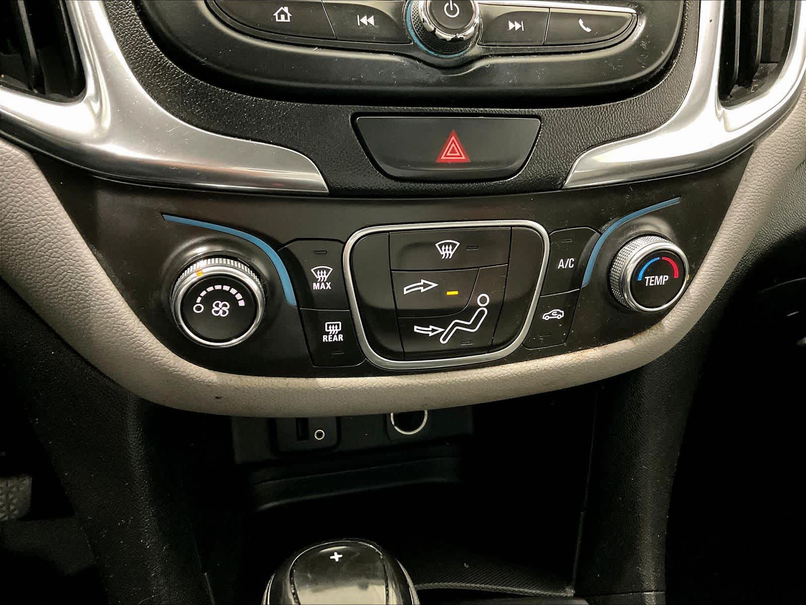 2018 Chevrolet Equinox LS - Photo 25